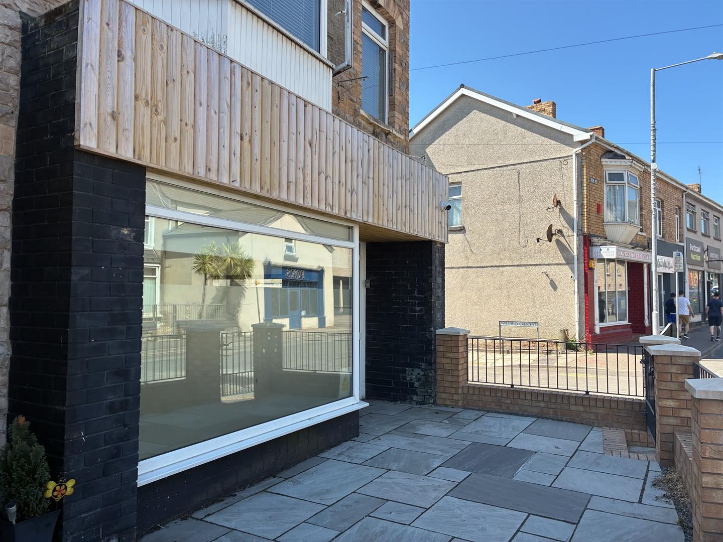 28 New Road, Porthcawl, CF36 5DN
